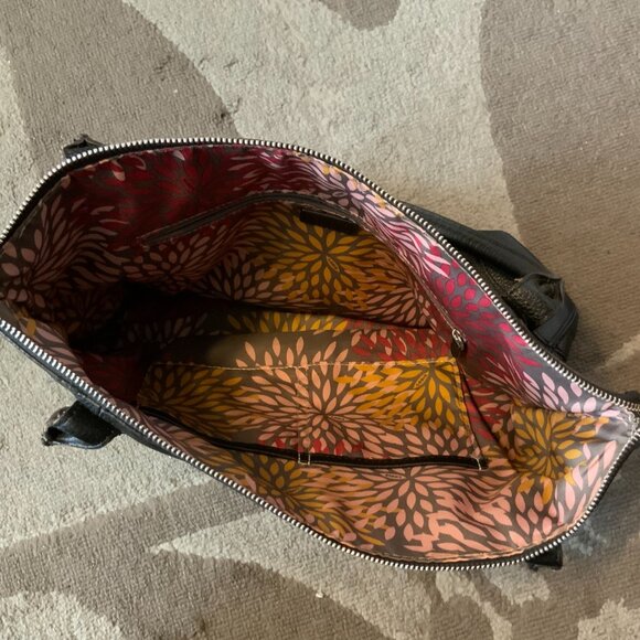 LODIS BLACK PEBBLED LEATHER SHOULDER TOTE - Picture 3 of 7